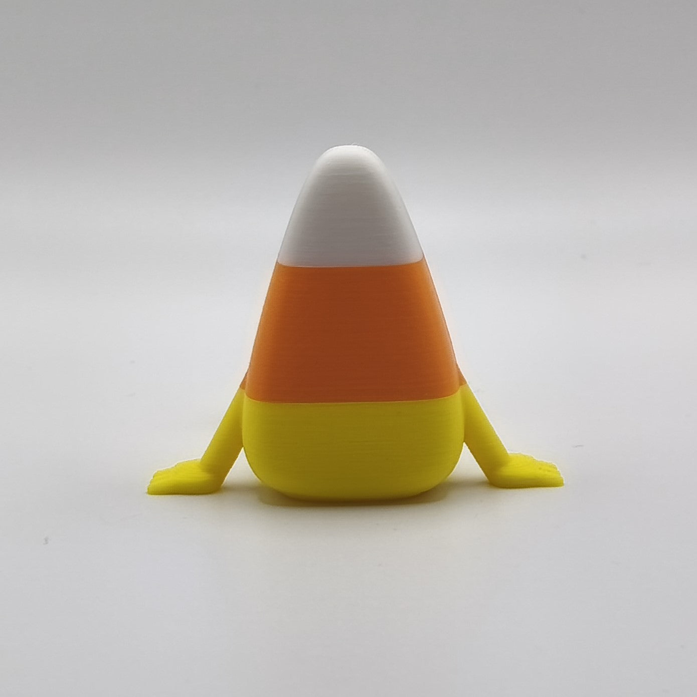 🍬 Candy Corn Sitter