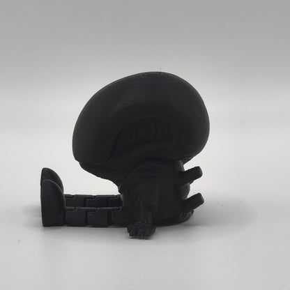 👽 Mini Xeno Sitter